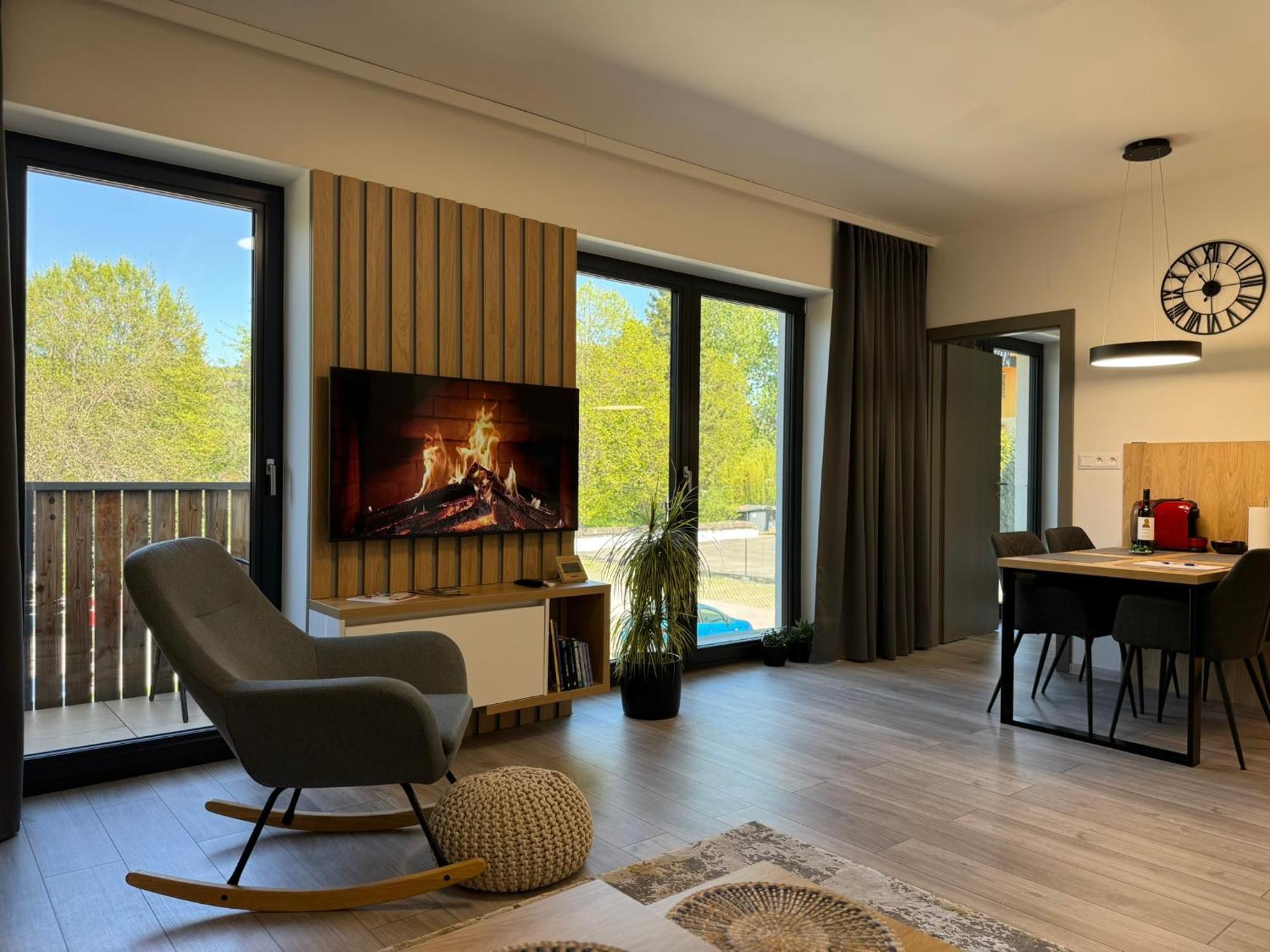 Apartment Timo Besen 209 Bešeňová Eksteriør billede